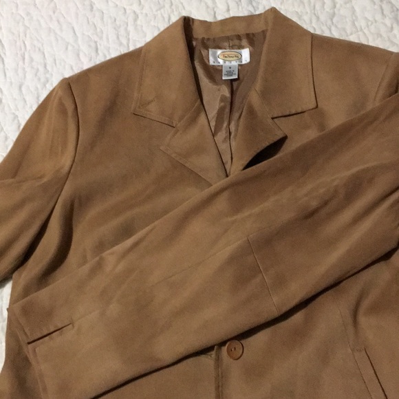 Talbot Petites size 8 camel suede blazer - Picture 3 of 7